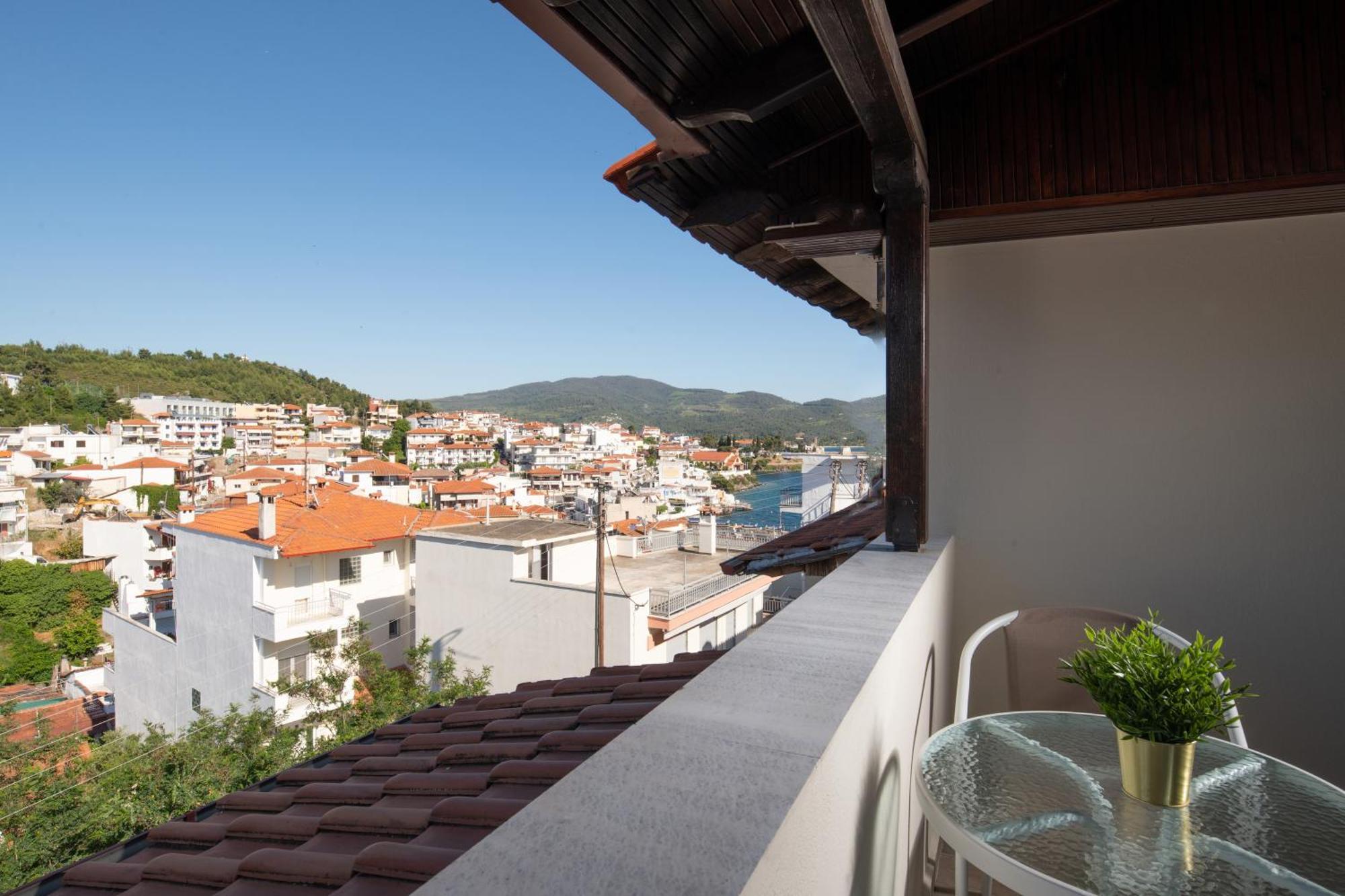 Olenia Luxury Apartments 4 Neos Marmaras Exterior photo