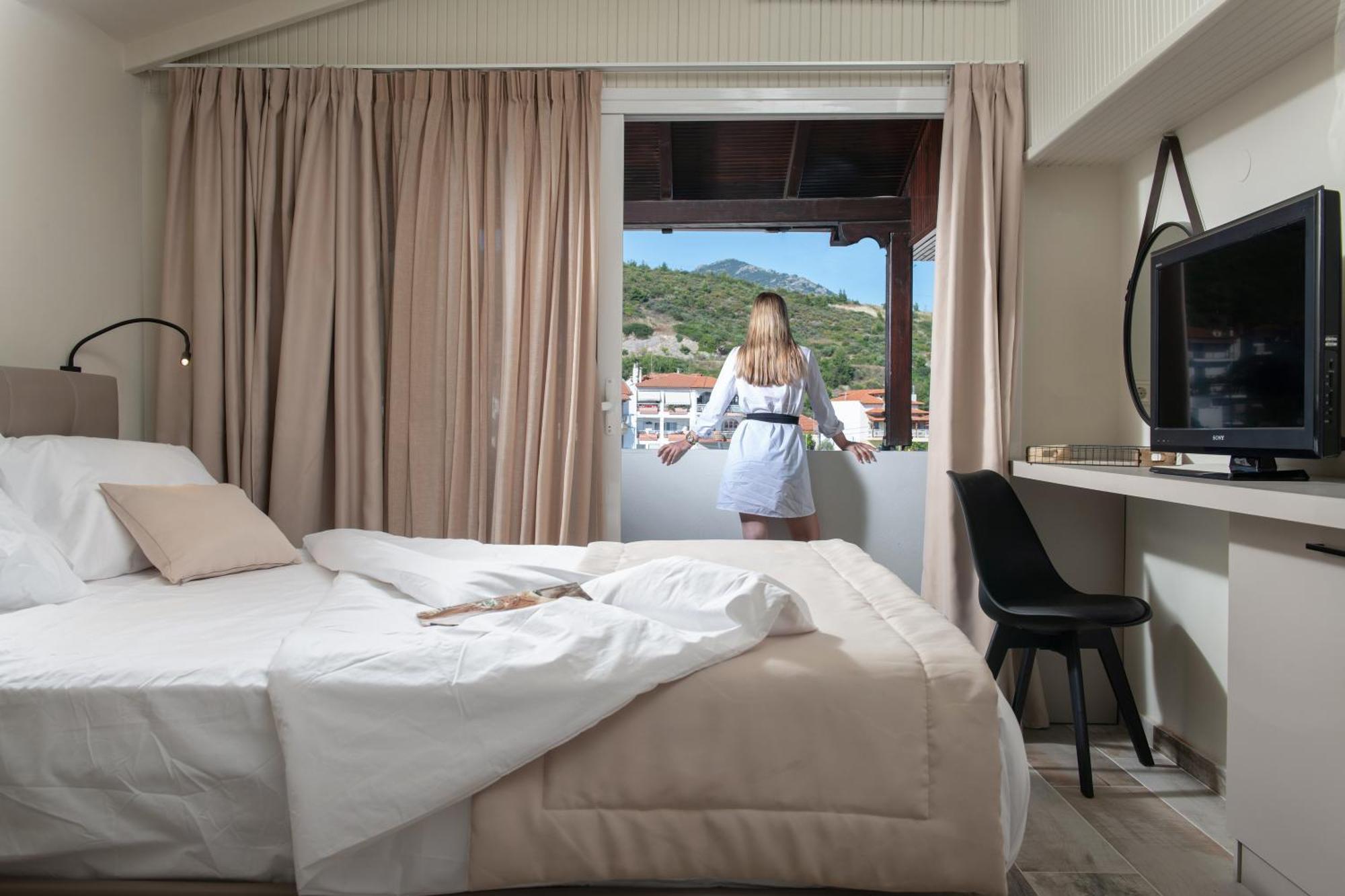 Olenia Luxury Apartments 4 Neos Marmaras Exterior photo